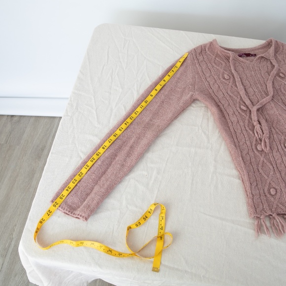 Prana Size Medium sweater, dusty pink with fringes - Picture 8 of 12